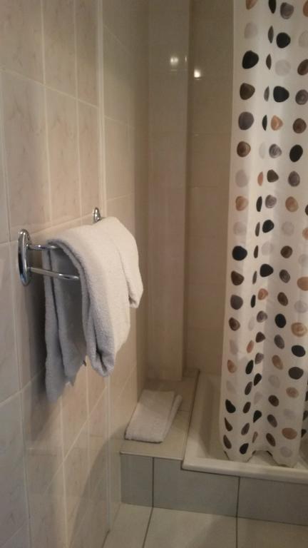 Central Hotel Сен-Приест Номер фото